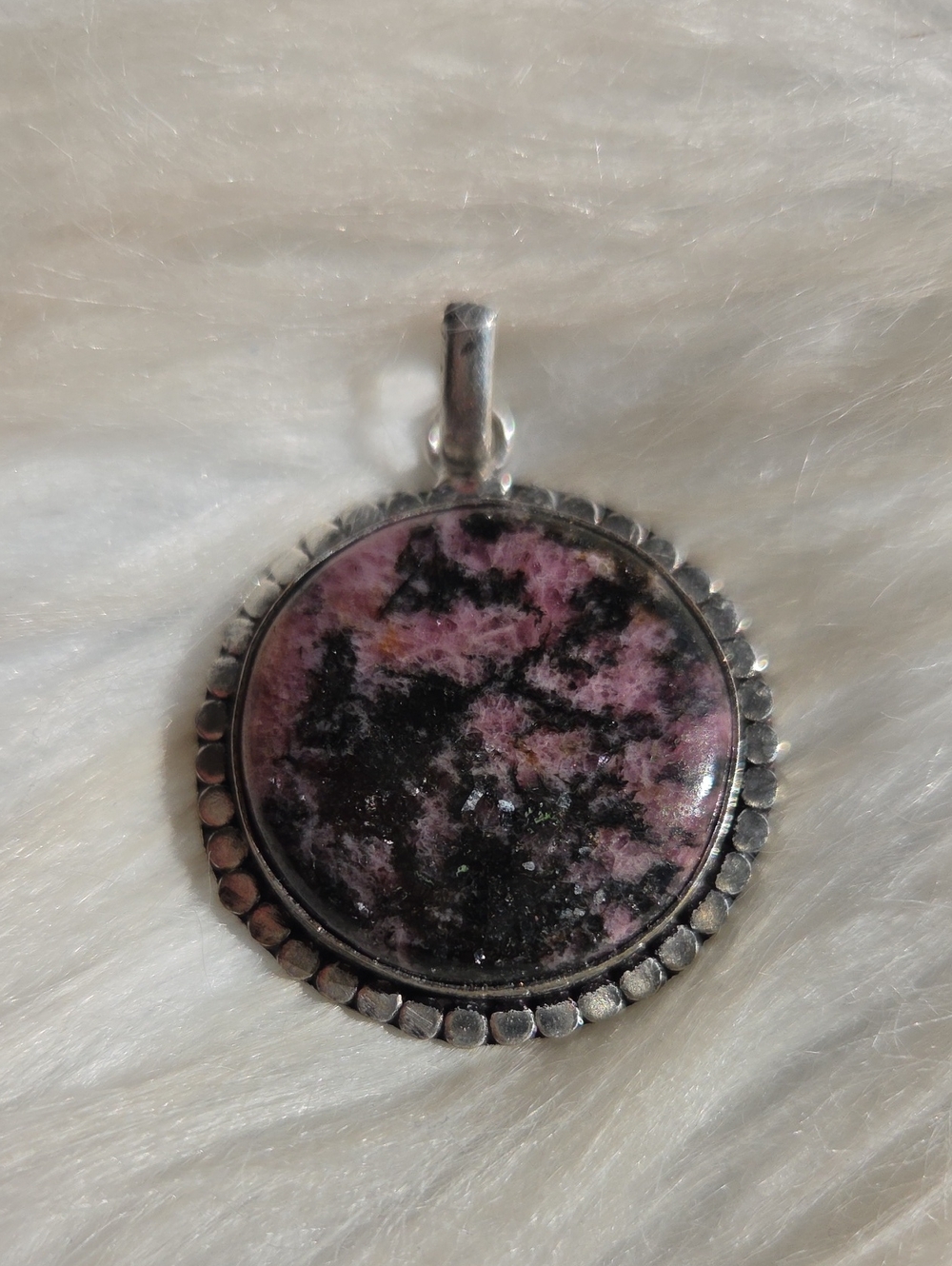 Flashy Rhodonite Silver Plated 925 Gemstone Necklace Pendant